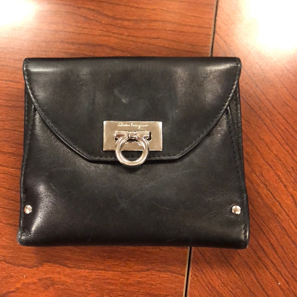 Salvatore Ferragamo Gancino Bar French Wallet